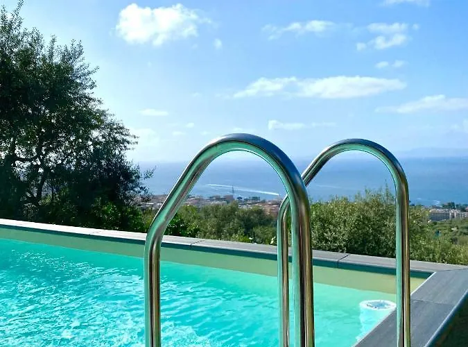 Olive - Moderno Tra Gli Ulivi Di *